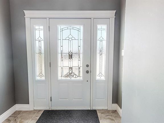 4th image of 297 Main Road