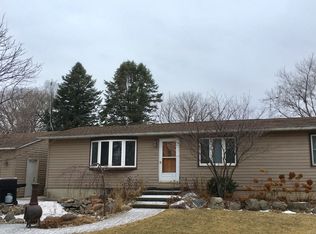 102 McKinley St, Sheffield, IA 50475