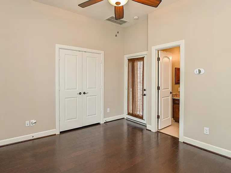 24618 Fremont Manor Ln — Photo 8