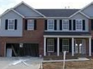 2712 Lauren Lake Dr, Shiloh, IL 62221