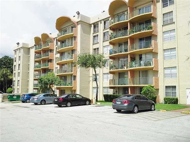 1st image of 9350 Fontainebleau Blvd APT 613