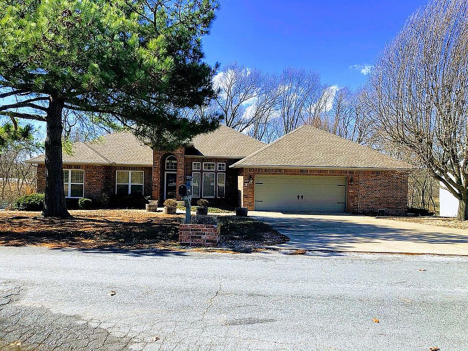 1st image of 5 Timbercrest Ln