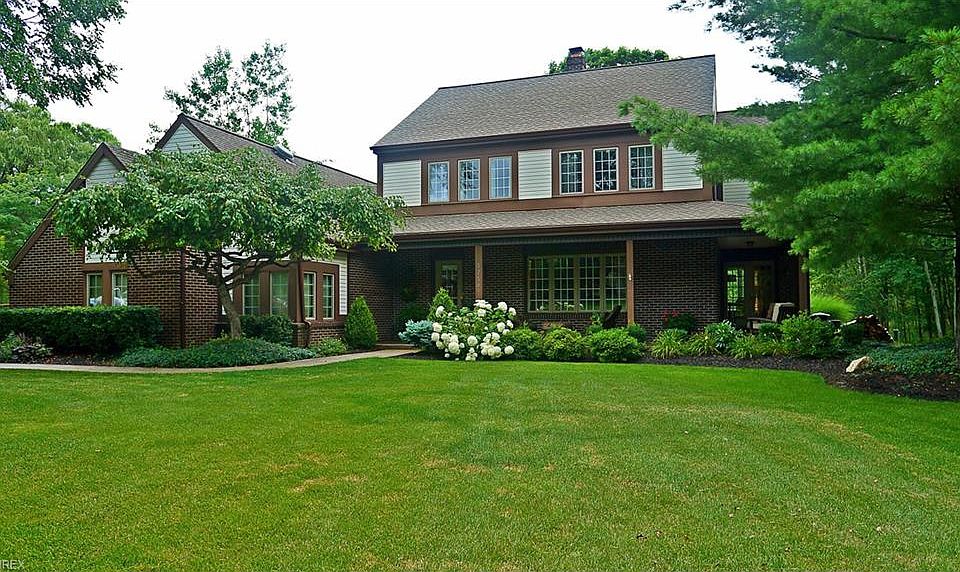 1st image of 5758 Williamsburg Cir