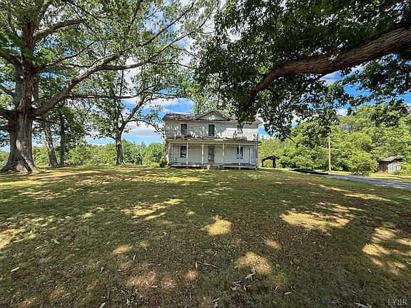 4th image of 1272 Dry Bridge Rd