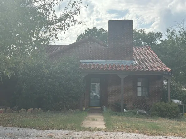 2419 NW 3rd Ave, Mineral Wells, TX 76067