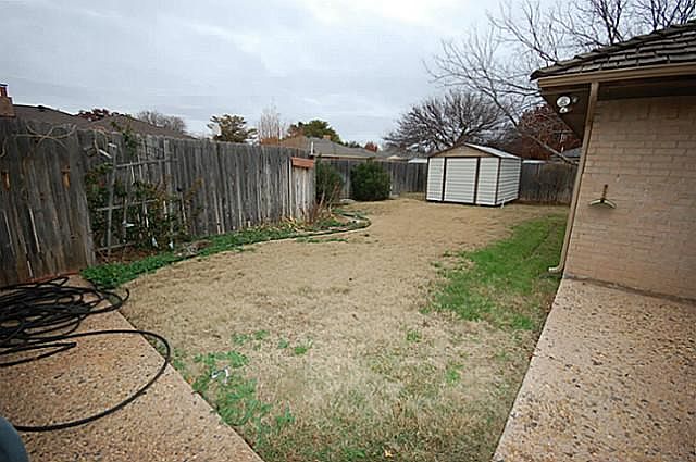 1st image of 3234 Woodlake Dr