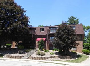 2505 26th Avenue Ct, Rock Island, IL 61201