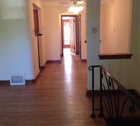 4th image of 6344 Bancroft Ave #A