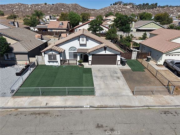 2nd image of 834 Shana Ct
