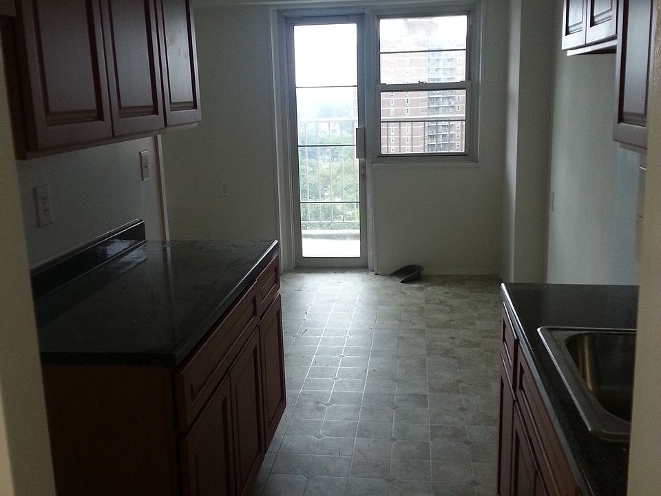 1st image of 4750 59th St APT 8G