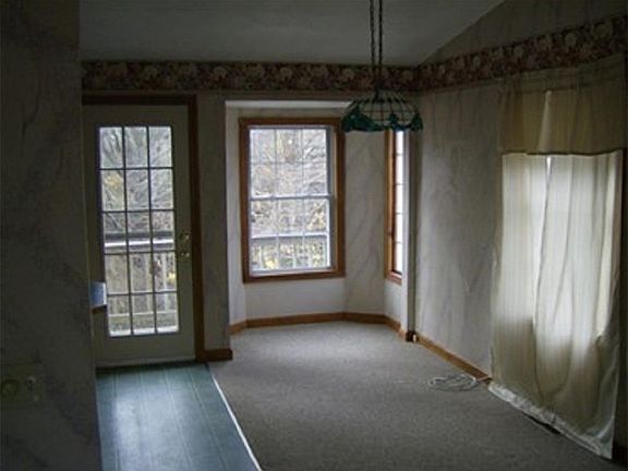 3rd image of 15 Dania Dr