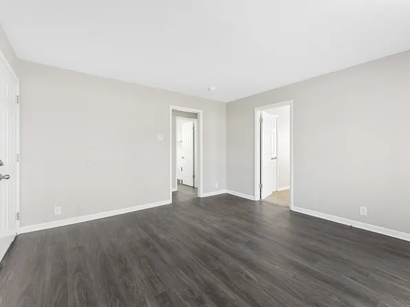 19150-19182 Beech Daly Rd, Redford, MI 48240