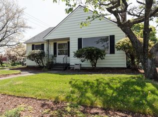 9128 SE Mill St, Portland, OR 97216