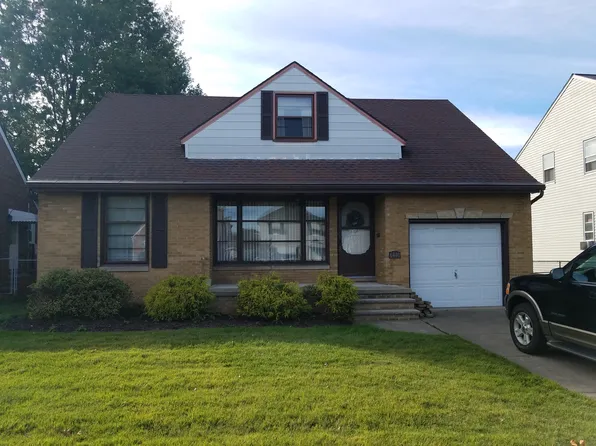 6440 Stanbury Rd, Parma, OH 44129