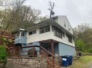 620 Clear Spring Rd, Ballwin, MO 63021