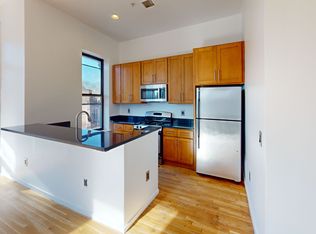 402 Broad St, Newark, NJ 07104