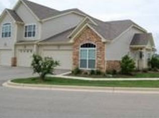 1151 E Townline Rd UNIT 206, Lake Geneva, WI 53147