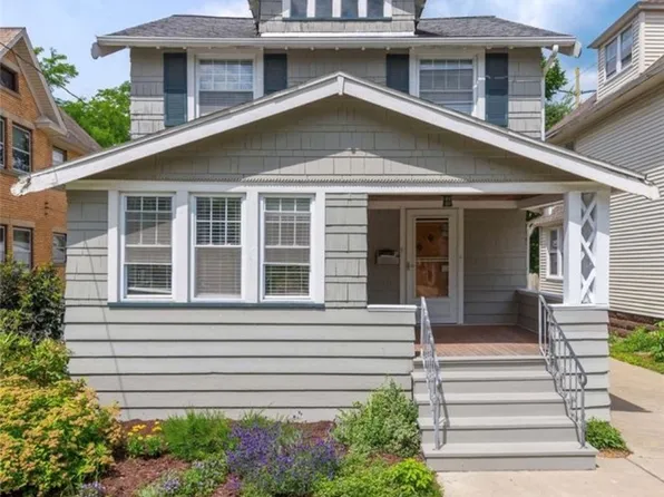 1328 Granger Ave, Lakewood, OH 44107