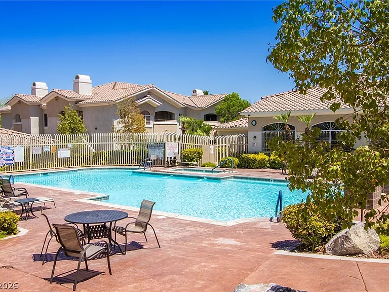 1521 Ruby Cliffs Ln #203 — Photo 21
