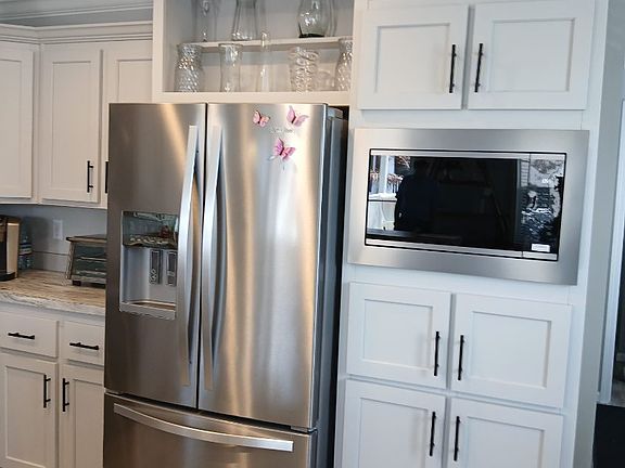 4th image of 37 Hopetown Rd #37