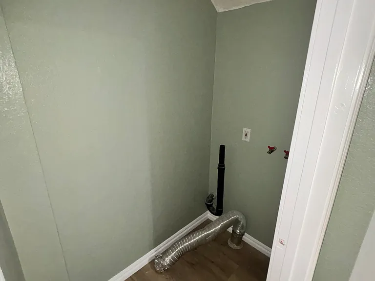 Washer/dryer hook up.