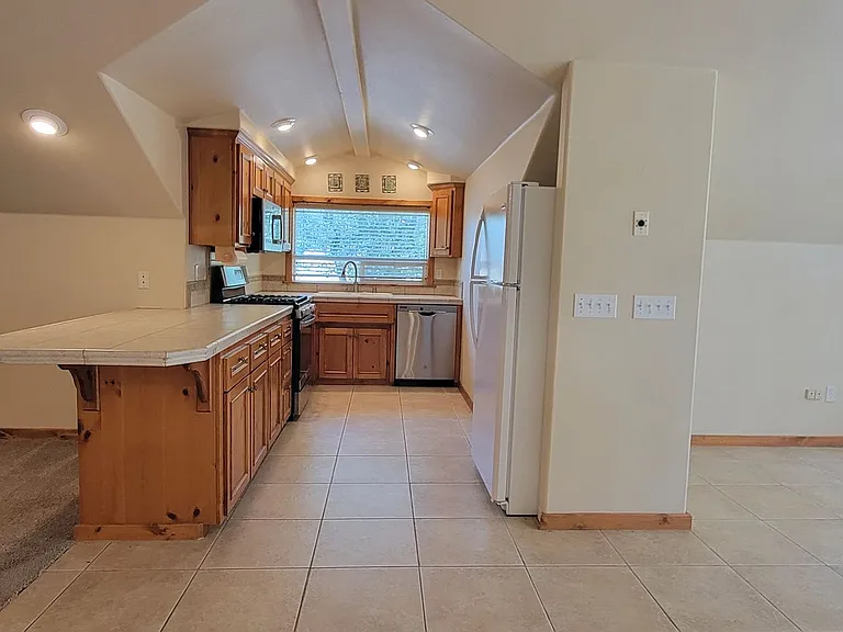 8424 Silver Bridge Rd — Photo 13