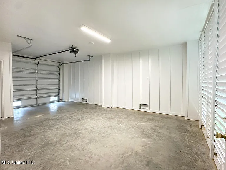 10152 Seymour Ave #A — Photo 34