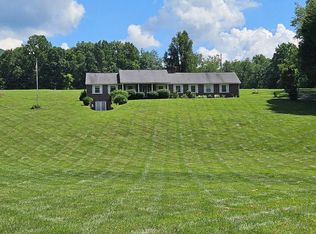 928 Pierce Rd, Marion, VA 24354