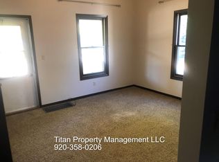 1421 E Midway Rd #1, Appleton, WI 54915