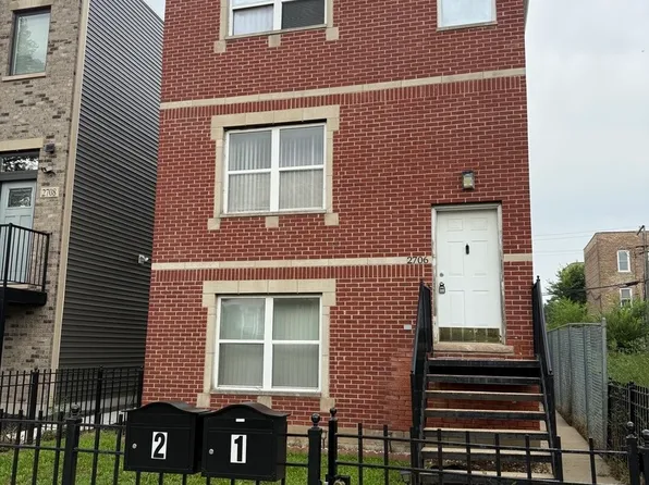 2706 W Jackson Blvd, Chicago, IL 60612