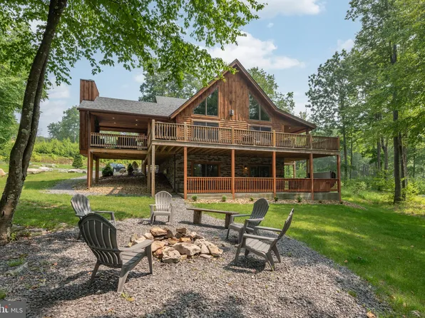 15 Par Way, McHenry, MD 21541