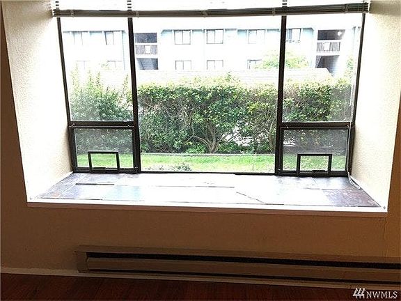 5th image of 1319 S Puget Dr APT D-13