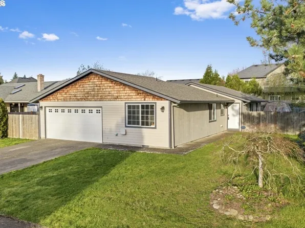 163 Indian Oak Ct, Molalla, OR 97038