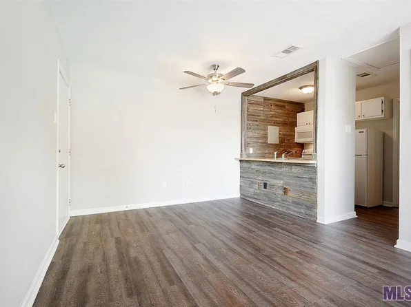 1984 Brightside Dr APT 215, Baton Rouge, LA 70820