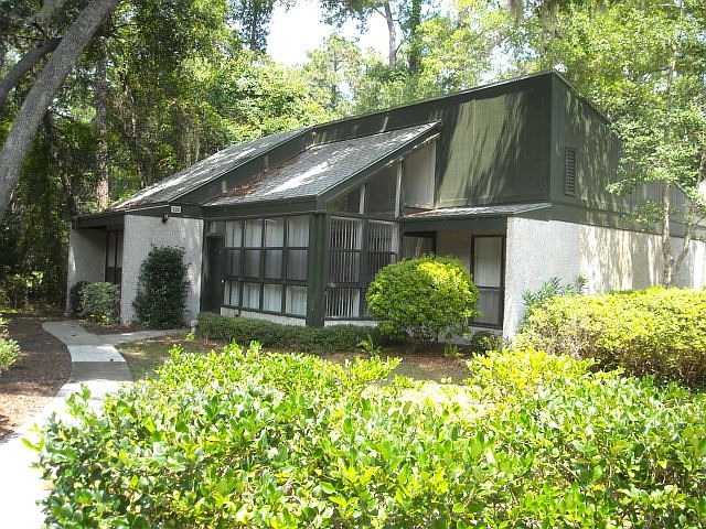 1st image of 722 Deer Run Villas