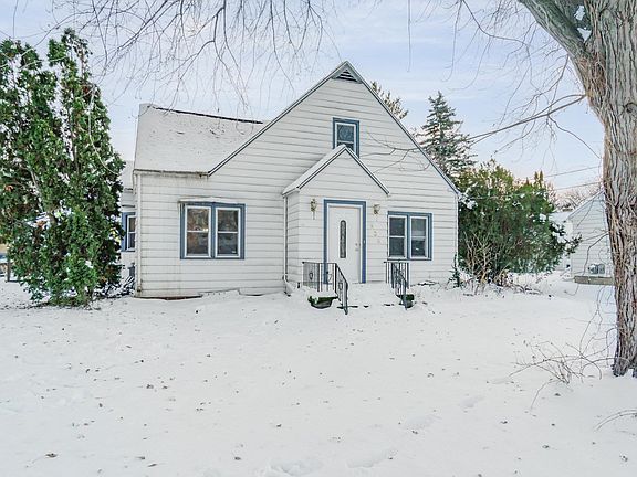 2nd image of 909 Weiss St