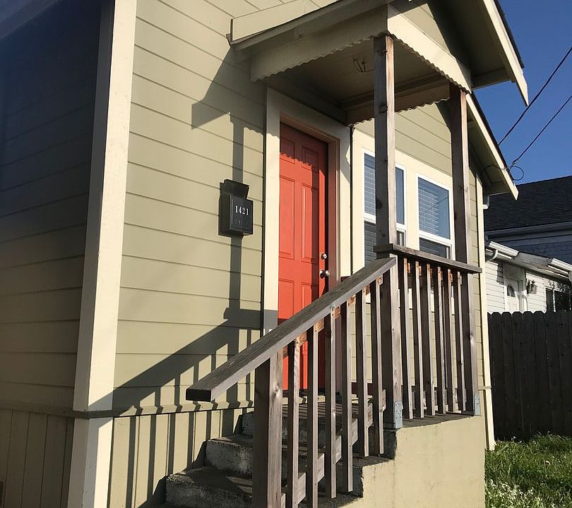 2nd image of 1421 West Ave