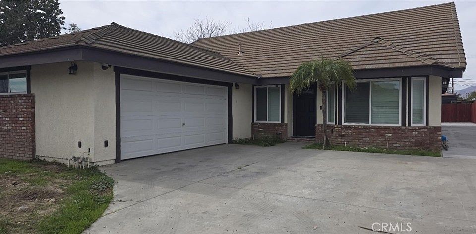 1st image of 3871 Stichman Ave