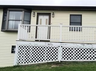 122 E Pittsburgh St, Burgettstown, PA 15021