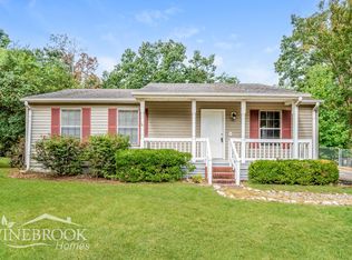 5990 Honeysuckle Cir, Pinson, AL 35126