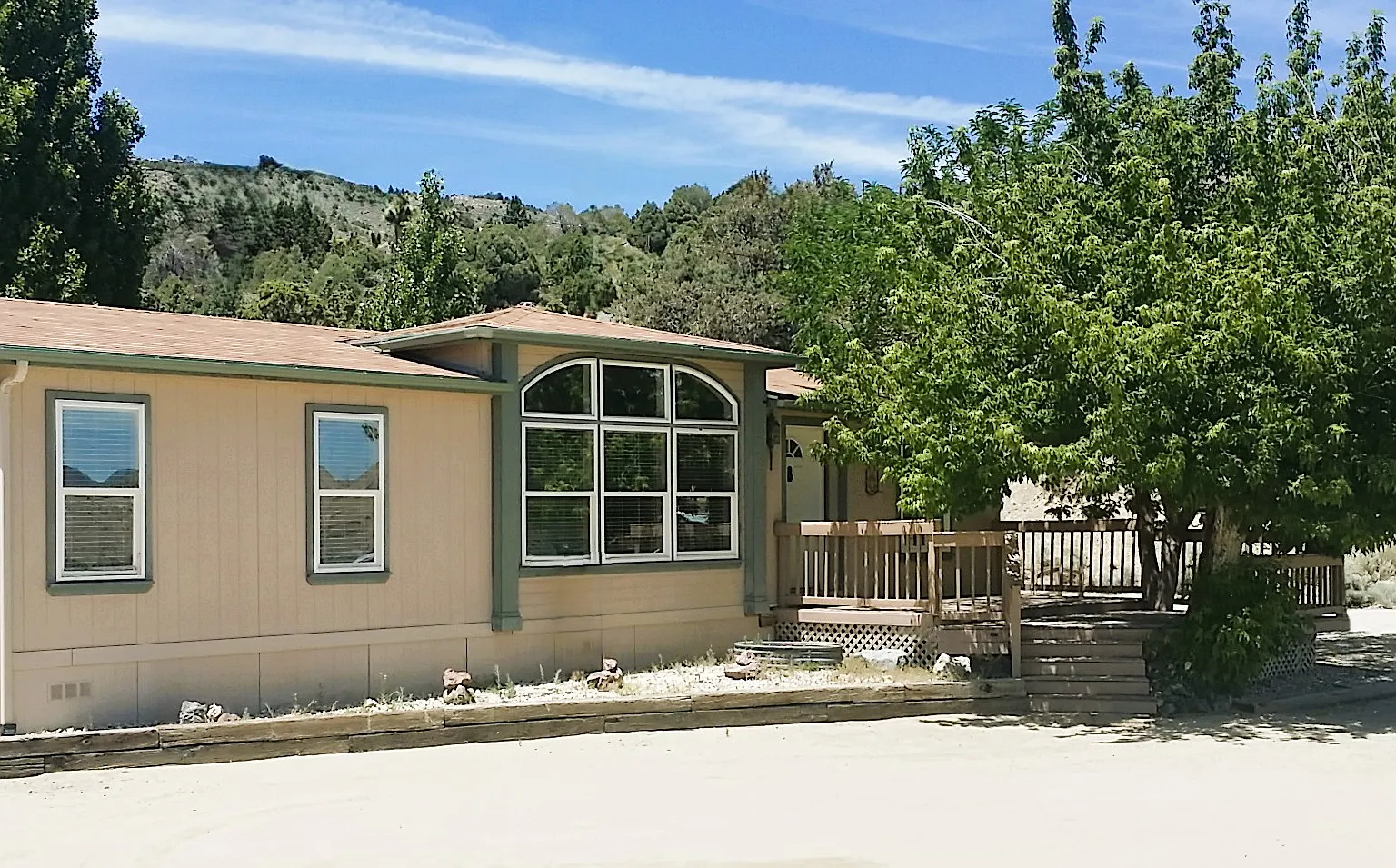 235 Linehan Rd — Photo 1