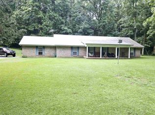 2965 Renshaw Rd, Yazoo City, MS 39194