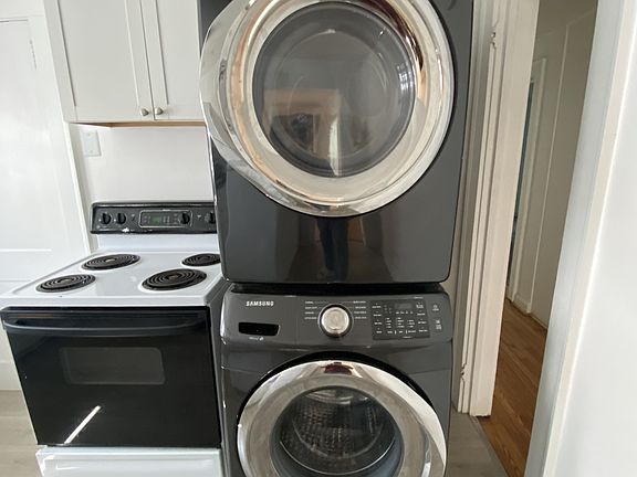 5th image of 1704 Hancock Ave Unit A