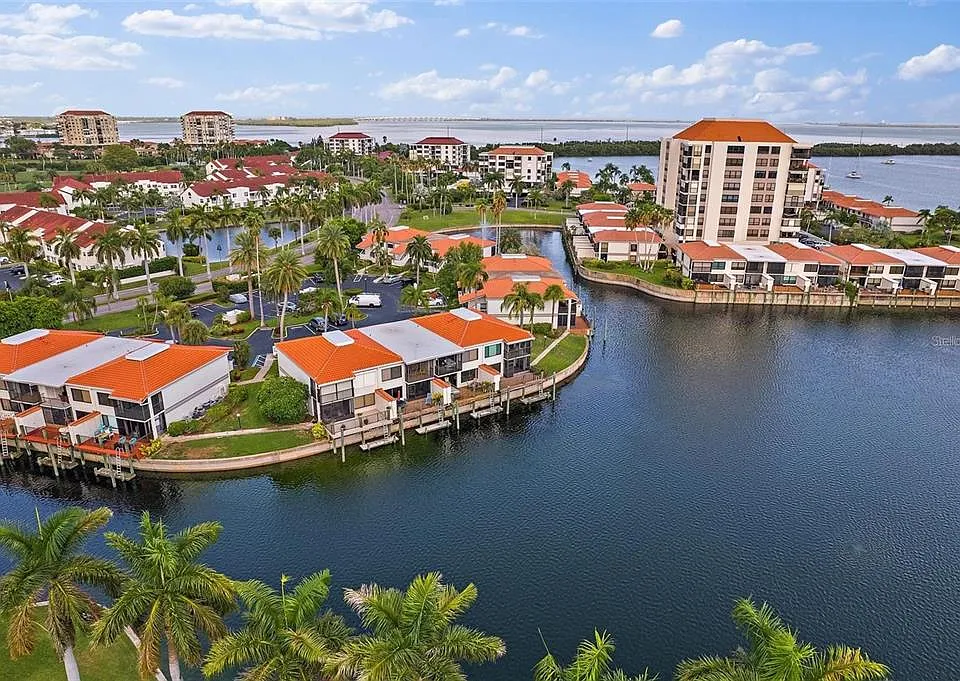 6277 Bahia Del Mar Blvd #110