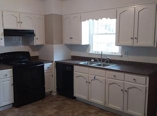 949 Ridgewood Cir, Birmingham, AL 35235