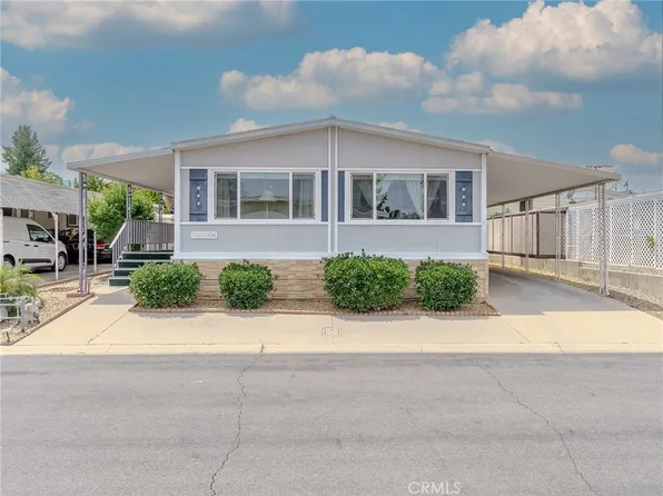 1346 Woodbrook Sq, Corona, CA 92882