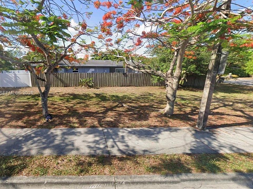 2nd image of 1244 NW 5th Ave