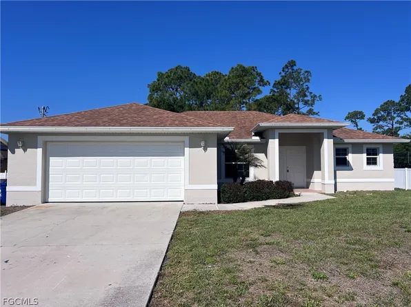 203 Hamilton Ave, Lehigh Acres, FL 33936