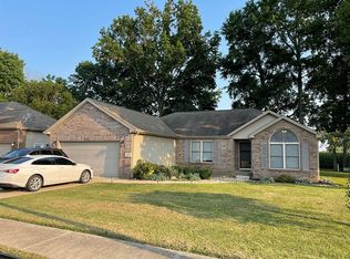 1603 Manor Dr, Hope, IN 47246