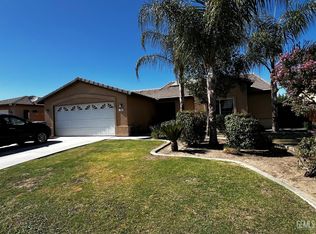 704 Candia Ave, Bakersfield, CA 93307